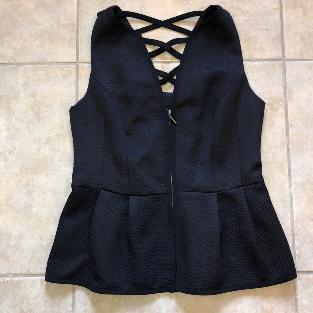 Nanette Lepore black top. EUC.